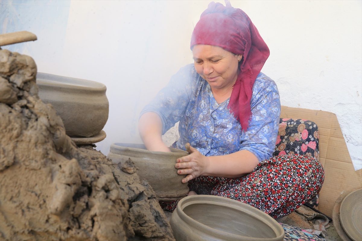 Salihli\'de Çömlekçilik Geleneği