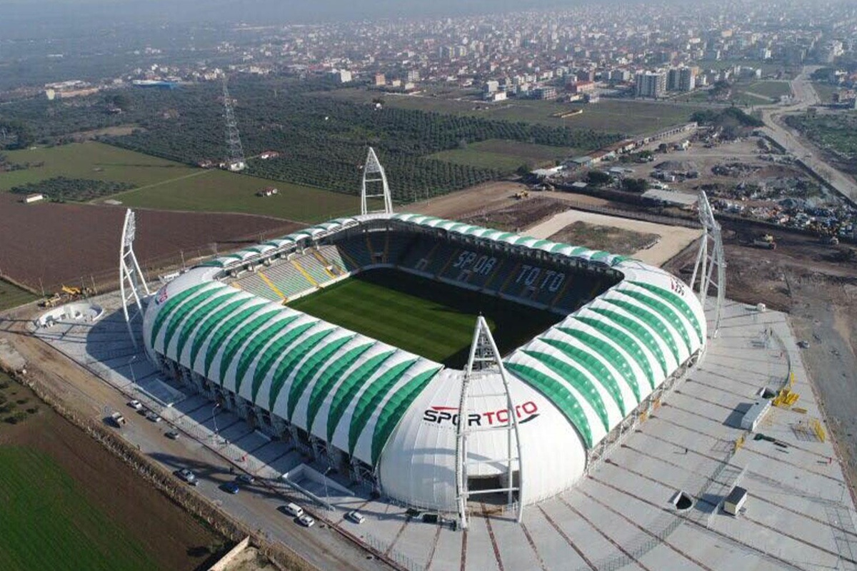 1. Lig ekibi Vanspor, iç sahada oynayacağı her maç için 1738 kilometre yol gidecek