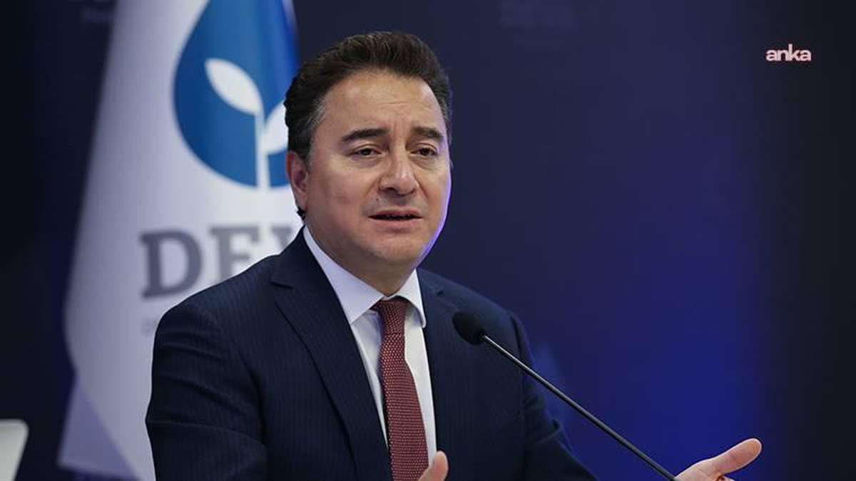 Ali Babacan\'dan \'Filenin Sultanları\'na tebrik