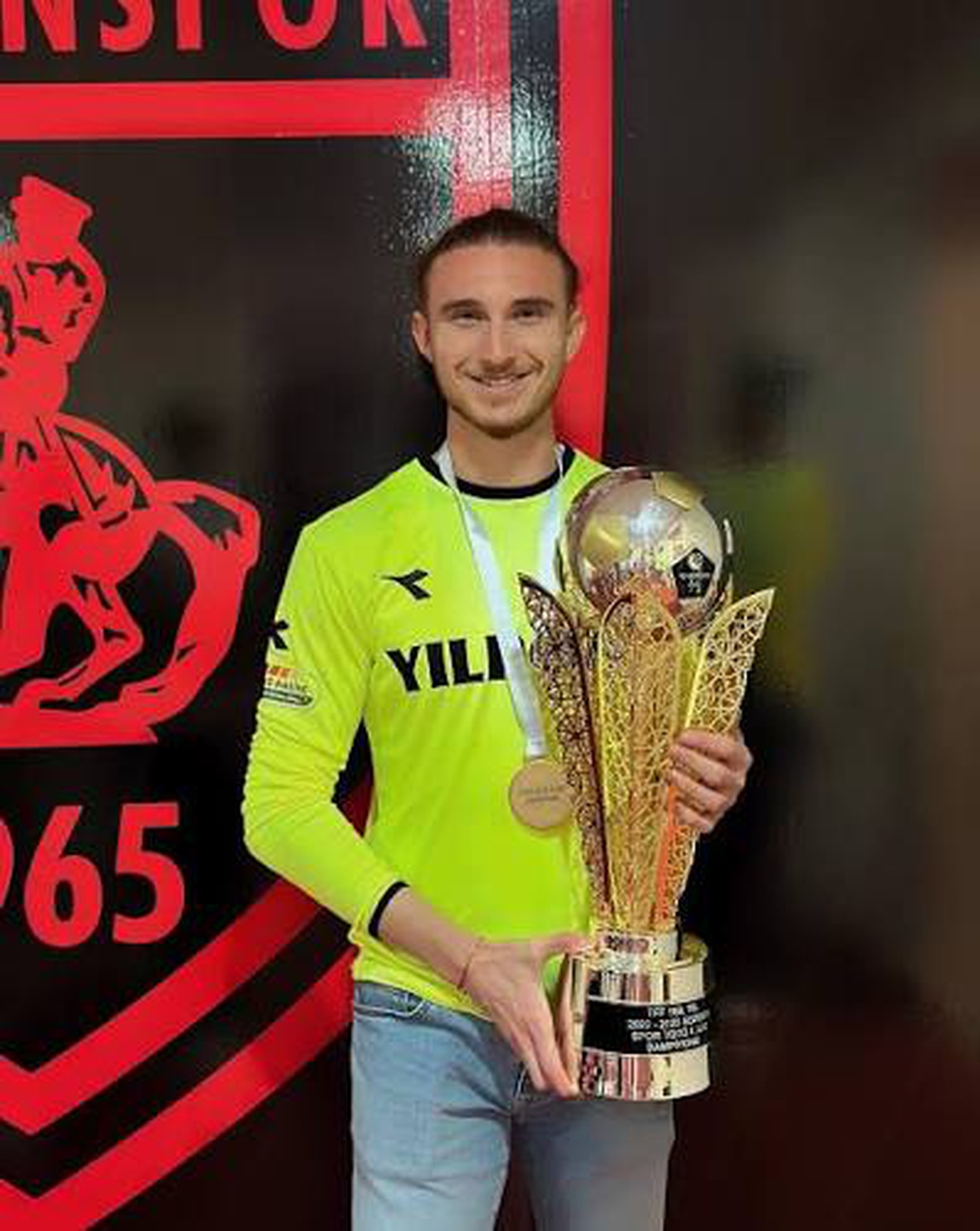 Aliağa FK, Kaleci Halil Yeral ile Anlaştı