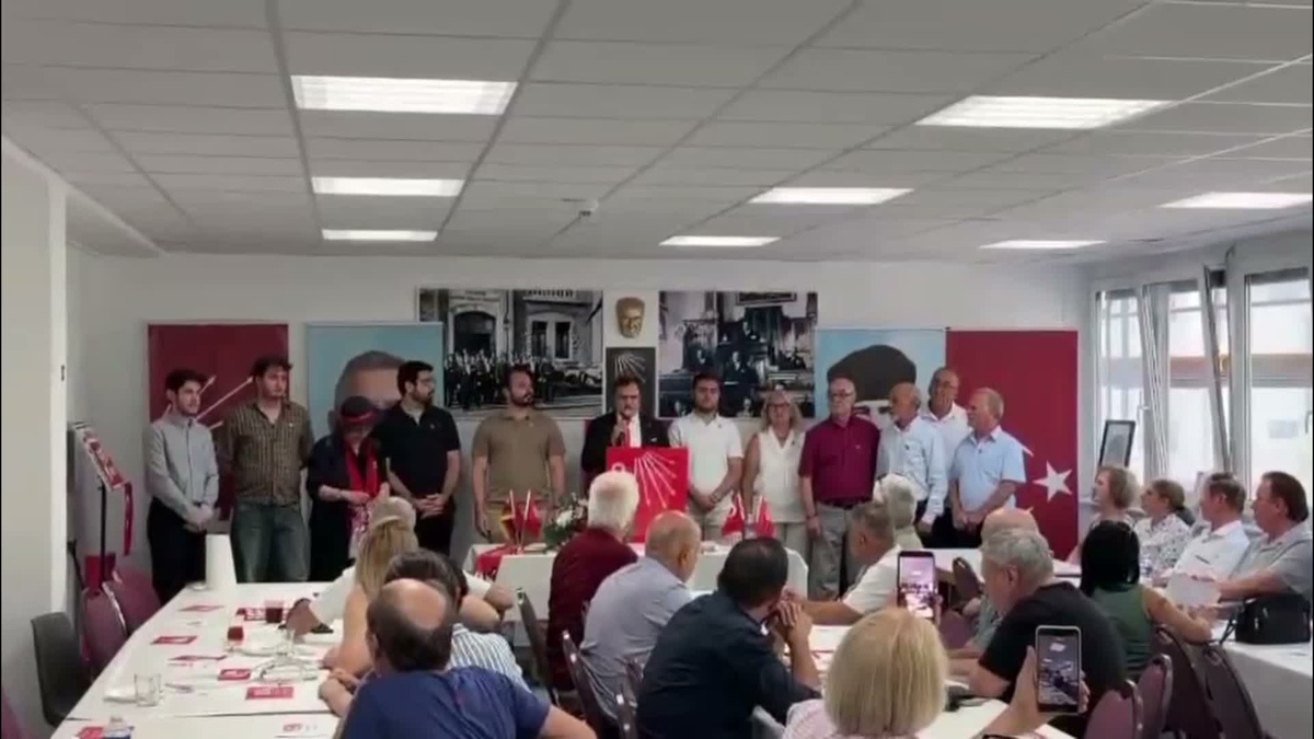 Almanya CHP Baden Birliği topluca istifa ederek YENİ Parti’ye katıldı