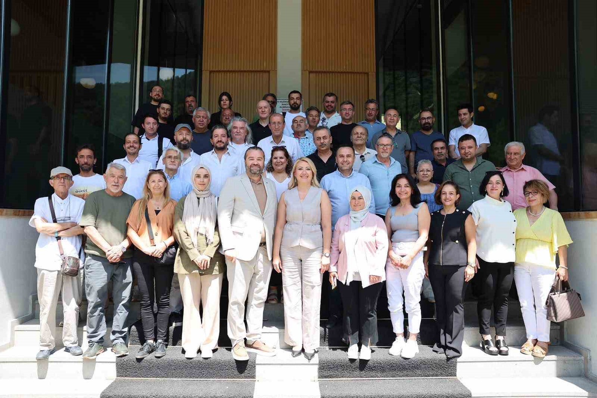 Başkan Doğan; "Merkezefendi’nin geleceğini inşa ediyoruz"