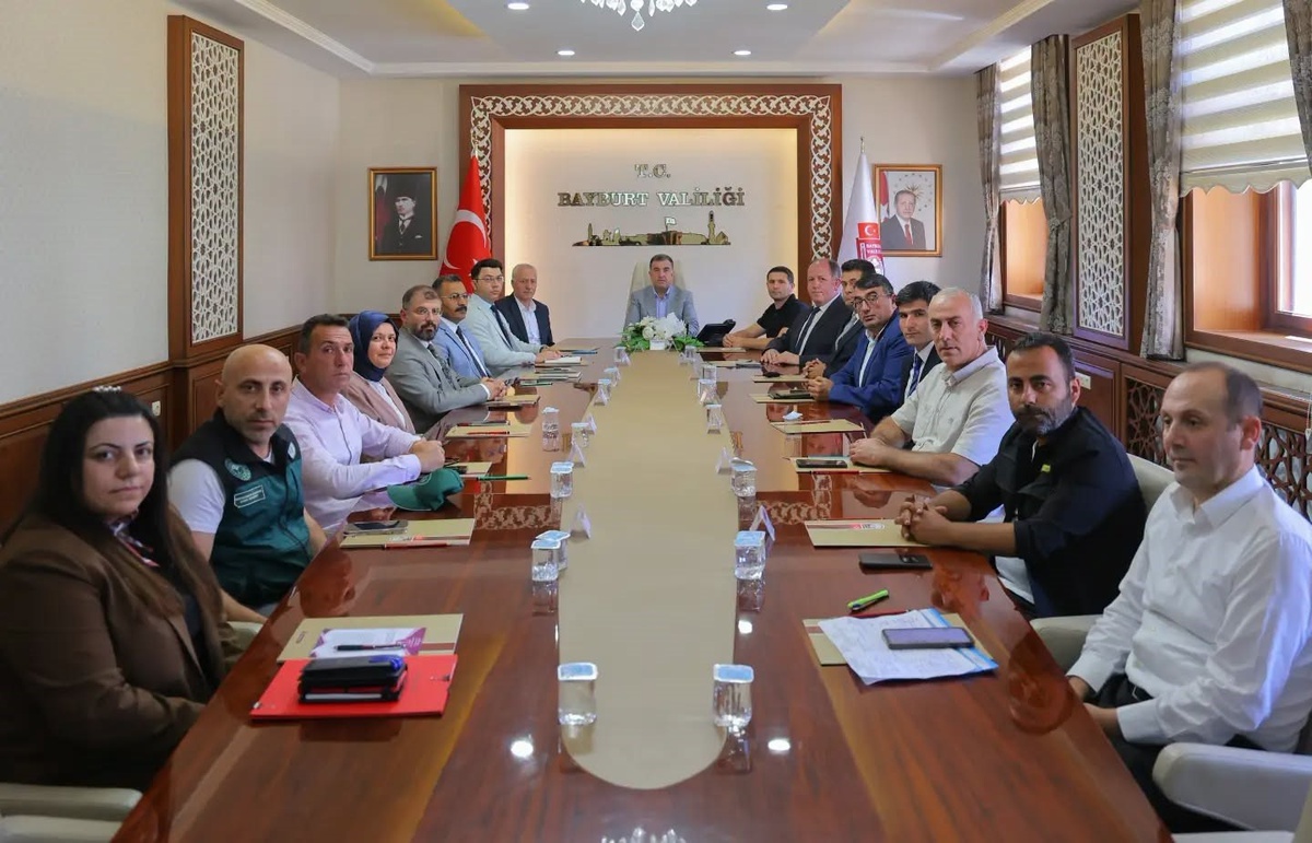 Bayburt\'ta İstihdam ve Eğitim Toplantısı
