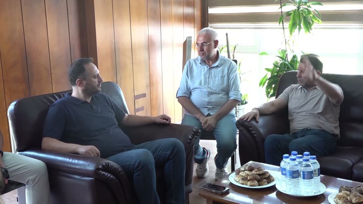 Bornova Belediye Başkanı Eşki’den 3. Sanayi Sitesi’ne ziyaret