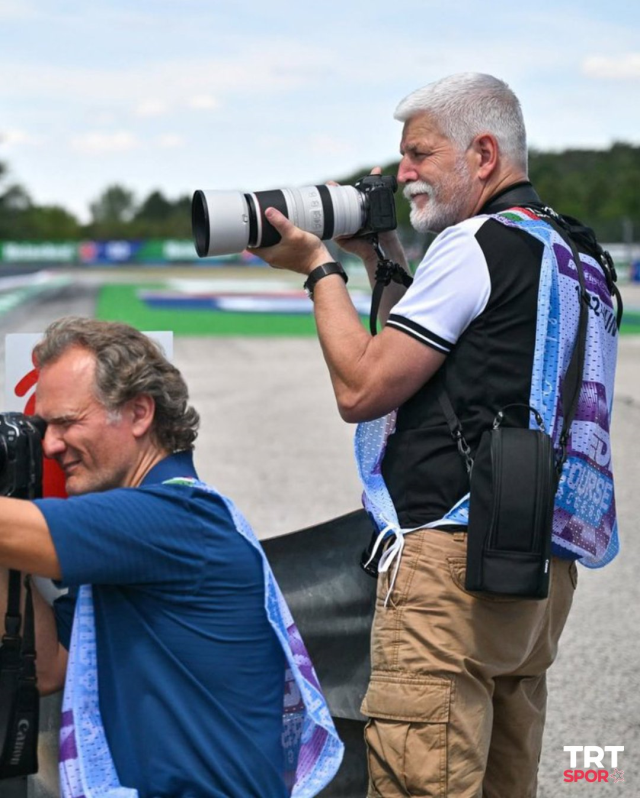 Çekya Cumhurbaşkanı Petr Pavel, koltuğunu bırakıp Formula 1'de foto muhabiri oldu