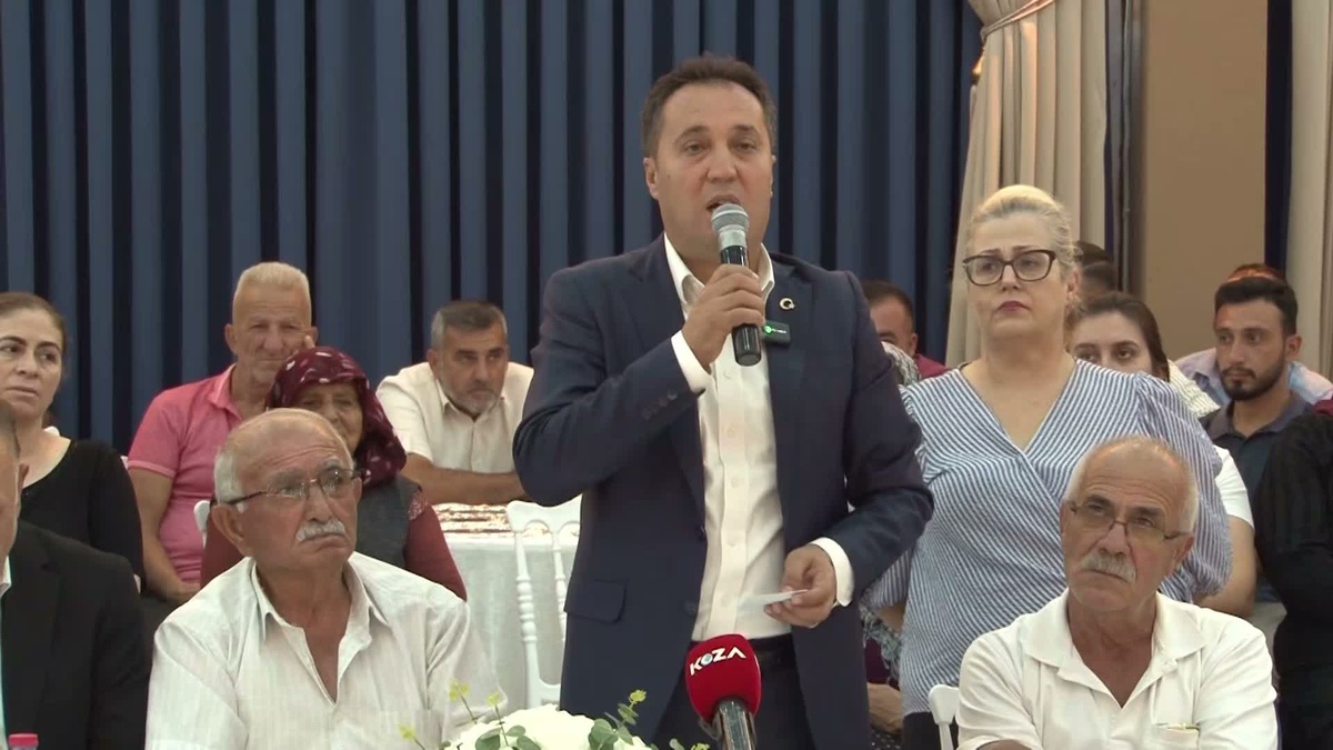 İmamoğlu Belediye Başkanı Karaköse CHP’den istifa etti