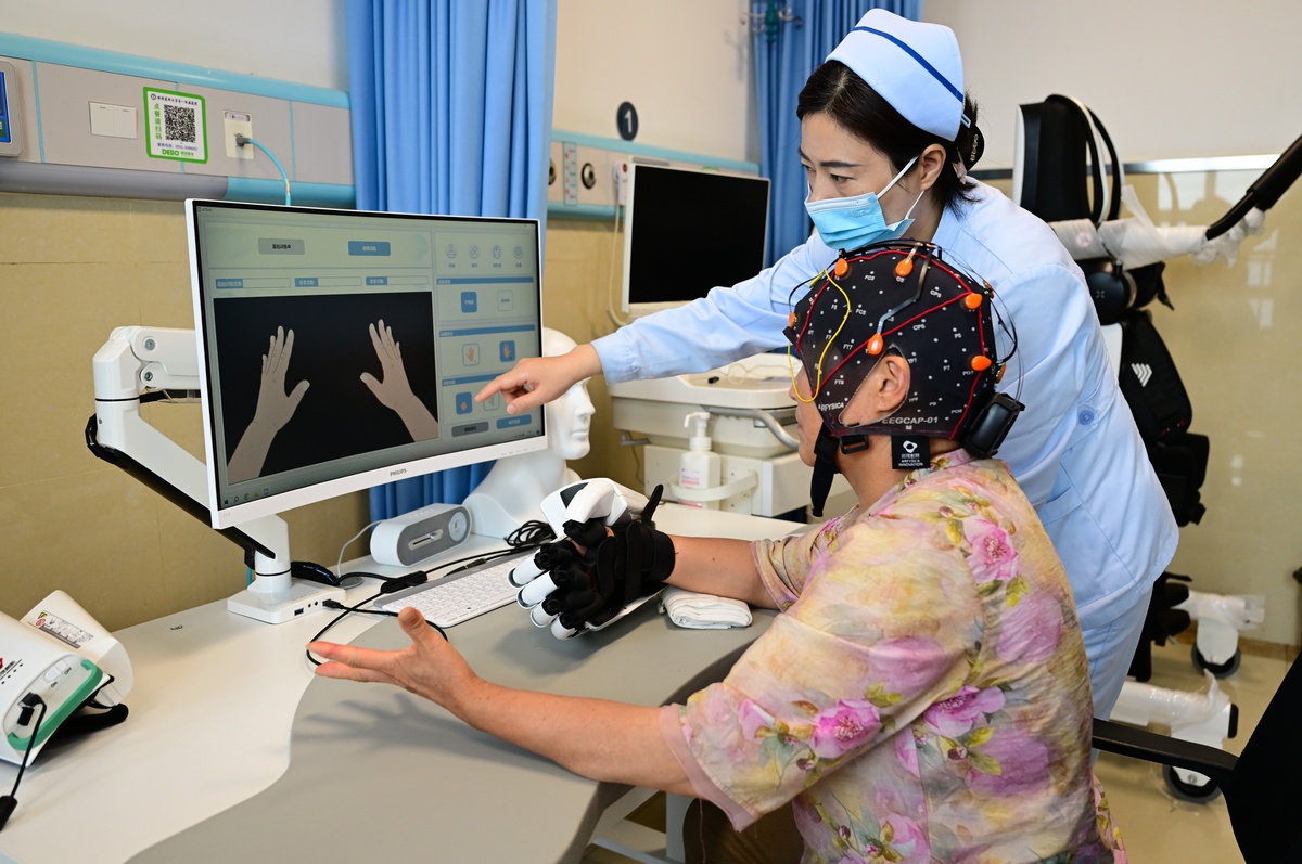 Çin\'den Engellilere BCI Destekli Rehabilitasyon