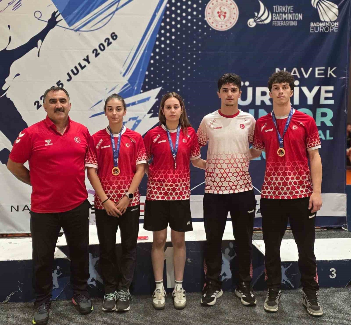 Erzincanlı Badmintoncular, 3 Altın Kazandı!