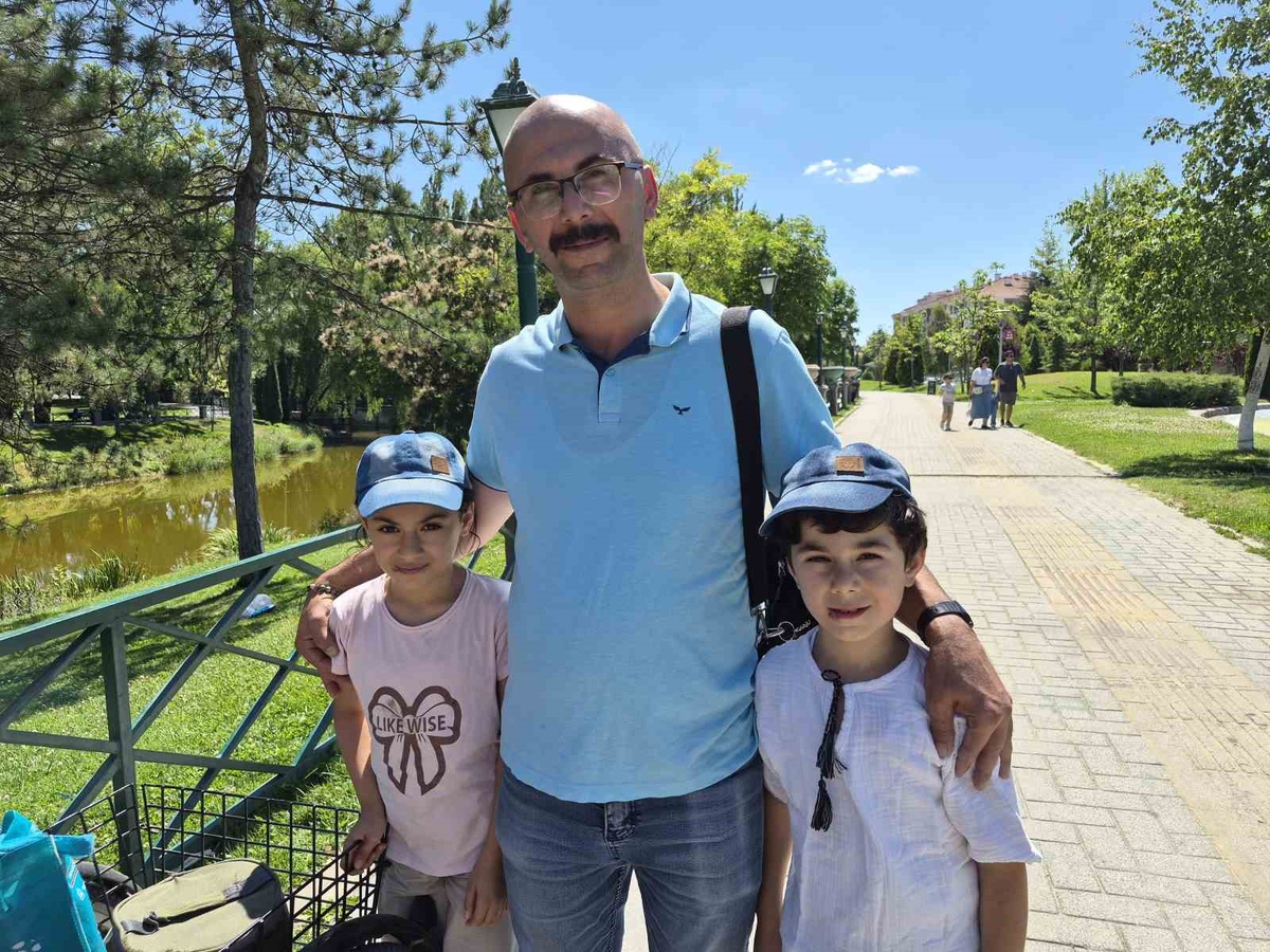 Küçük Girişimciler: Simit Satışıyla Öğreniyorlar