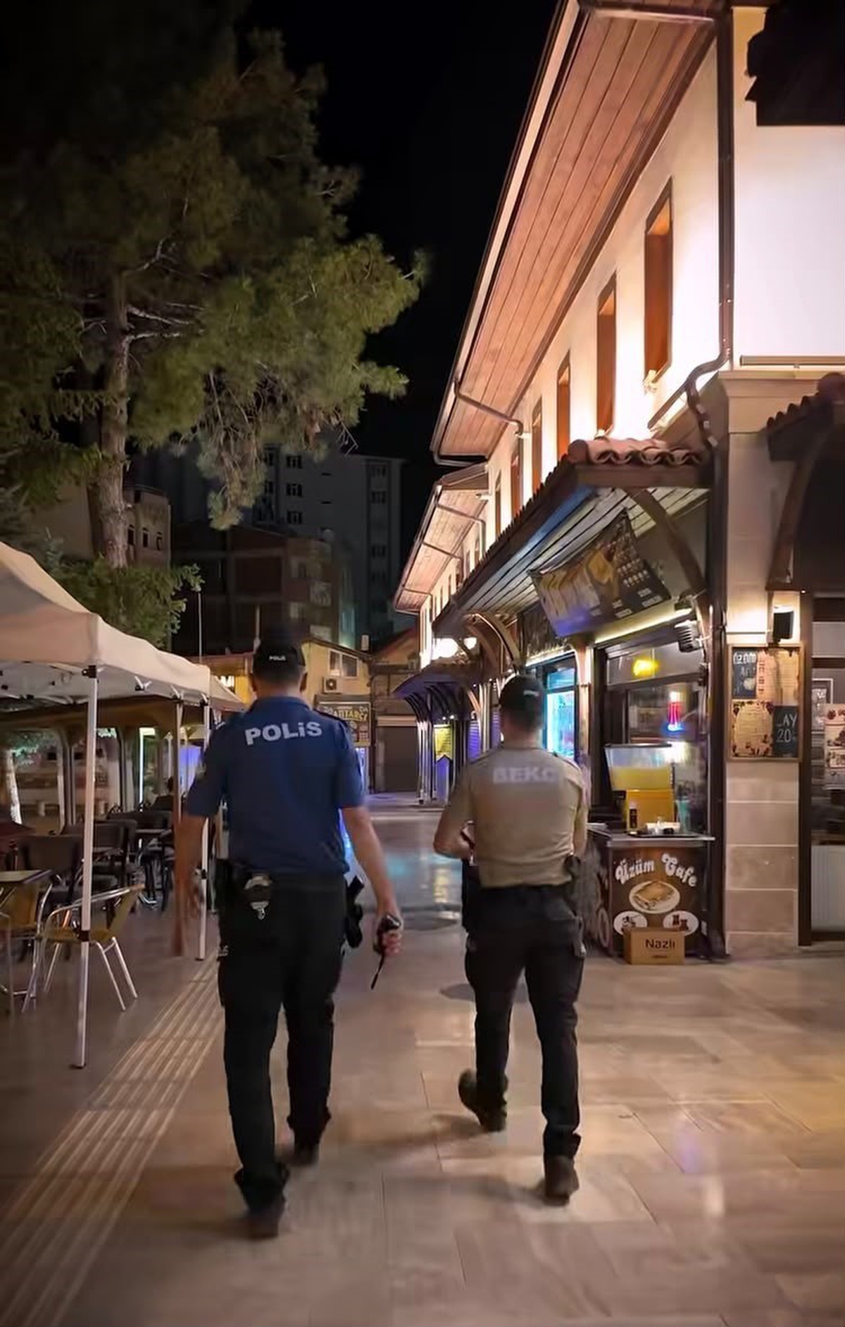 Isparta\'da Polis Denetiminde 35 Şüpheli Yakalandı