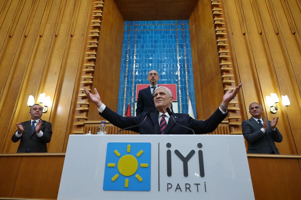 Dervişoğlu\'ndan Özel\'e Tebrik Mesajı