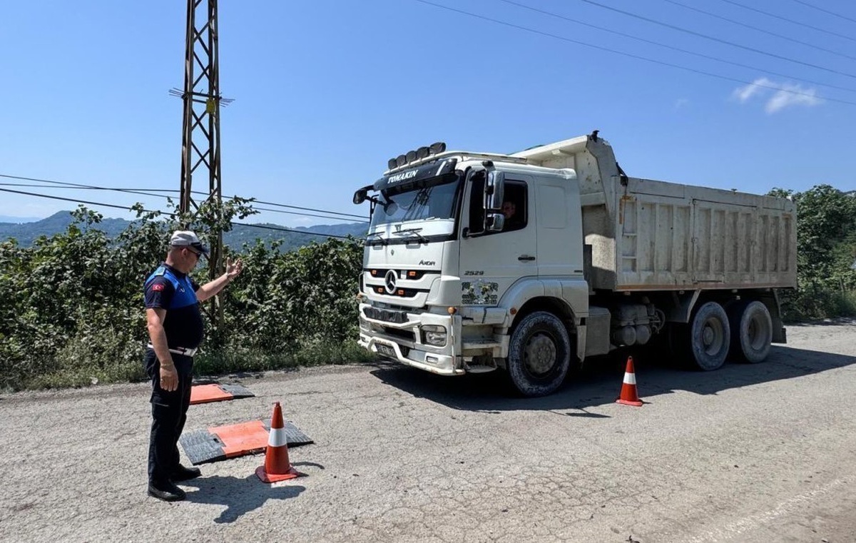 Ordu’da ağır tonajlı araç denetimi: 11 araca ceza