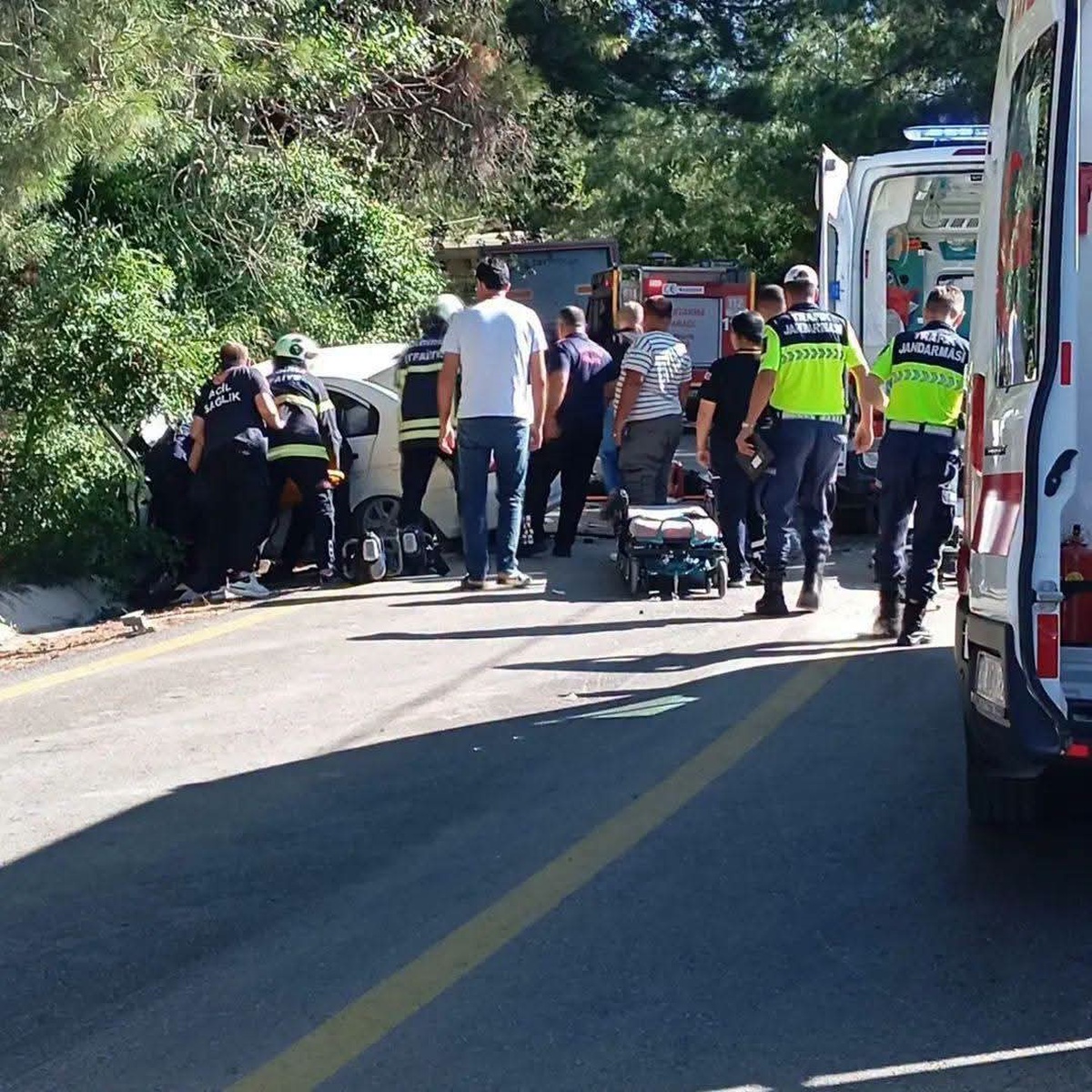 Kadirli\'de Trafik Kazası: 1 Ölü, 2 Yaralı
