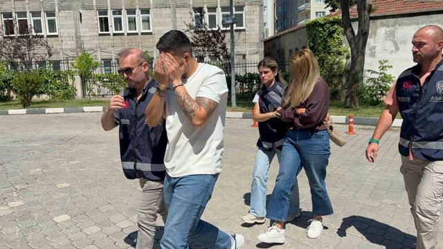 Fuhuş operasyonunda çarpıcı detay! Sahibi kadın çıktı