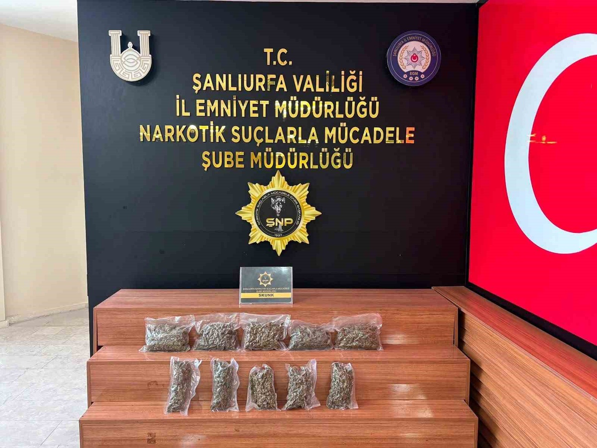 Şanlıurfa\'da Uyuşturucu Operasyonu: 2 Kilo Skunk Ele Geçirildi