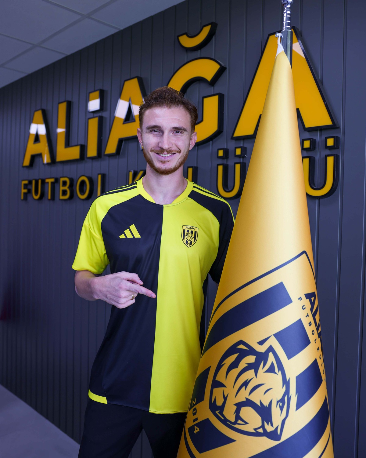 Aliağa FK, Kaleci Halil Yeral ile Anlaştı