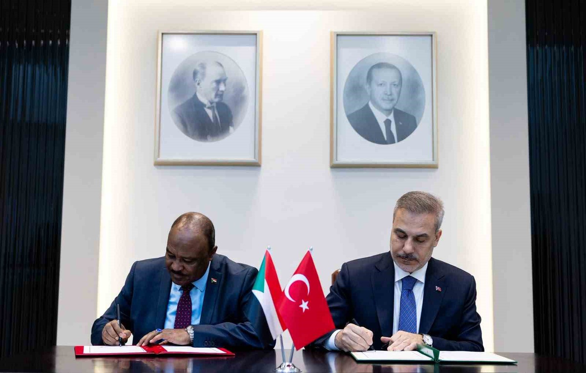 Fidan ve Salem\'den Diplomasi İşbirliği