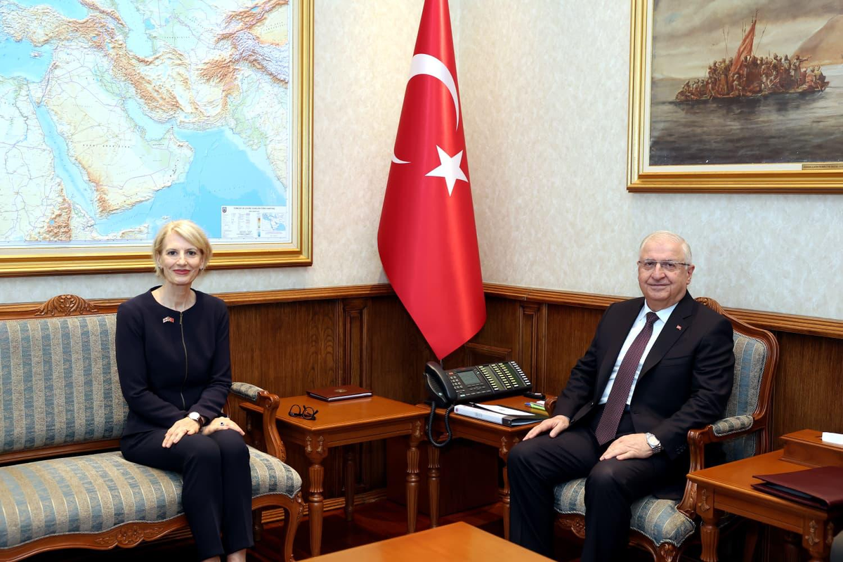 Bakan Güler, Büyükelçi Morris\'i Kabul Etti