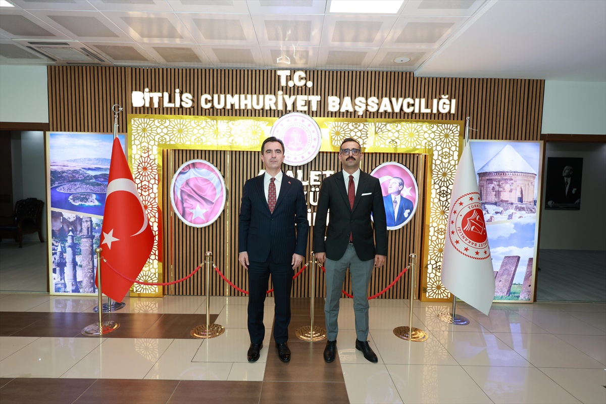 Bitlis Valisi\'nden Yeni Başsavcıya Ziyaret