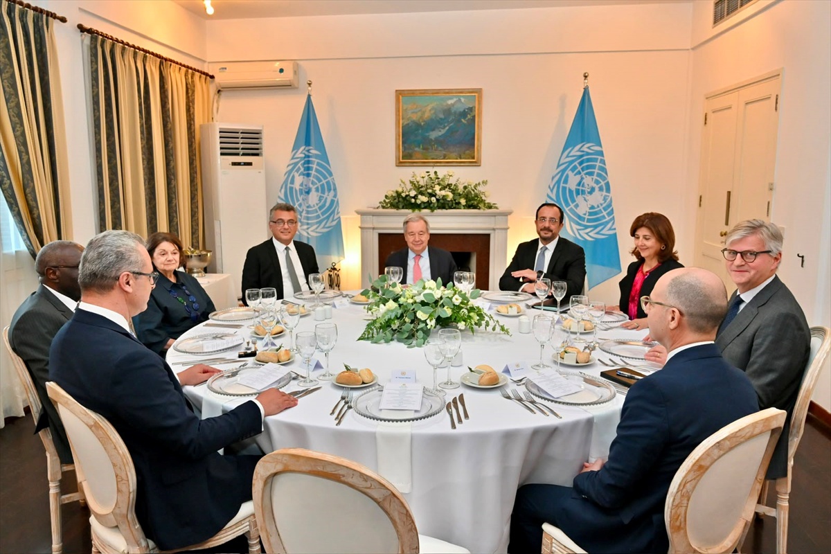 Guterres, KKTC ve GKRY Liderlerini Bir Araya Getirdi