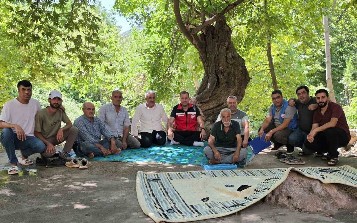 Dicle\'de Çiftçilere Bilgilendirme Çalışmaları