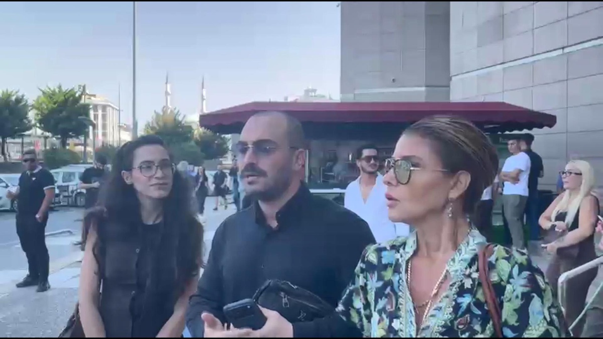Gülben Ergen\'den AHBAP Derneği Açıklaması