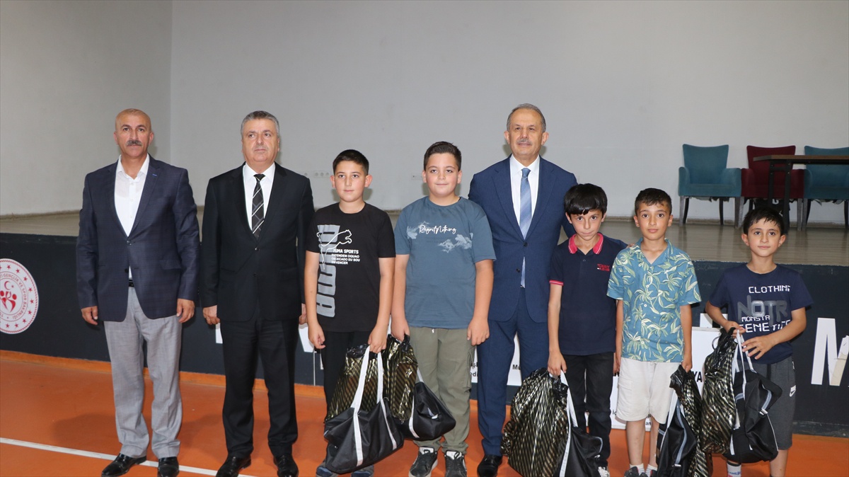 Hakkari\'de spor ve kültür projesi