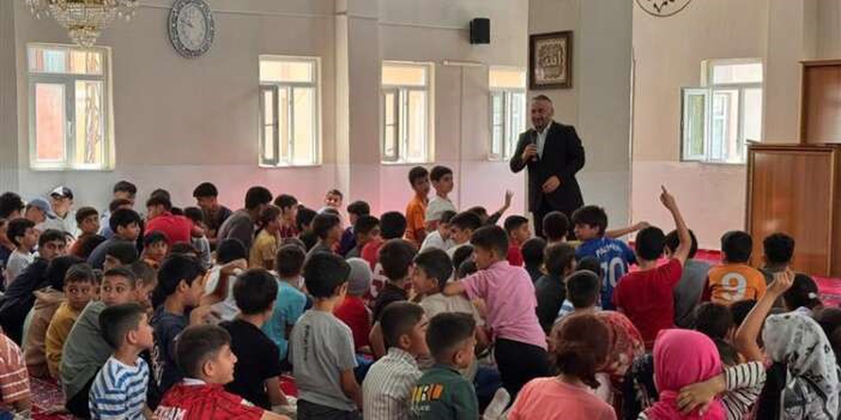 Müftü Okuş, Yaz Kur\'an Kursu Öğrencilerine Peygamberin Aile Hayatını Anlattı