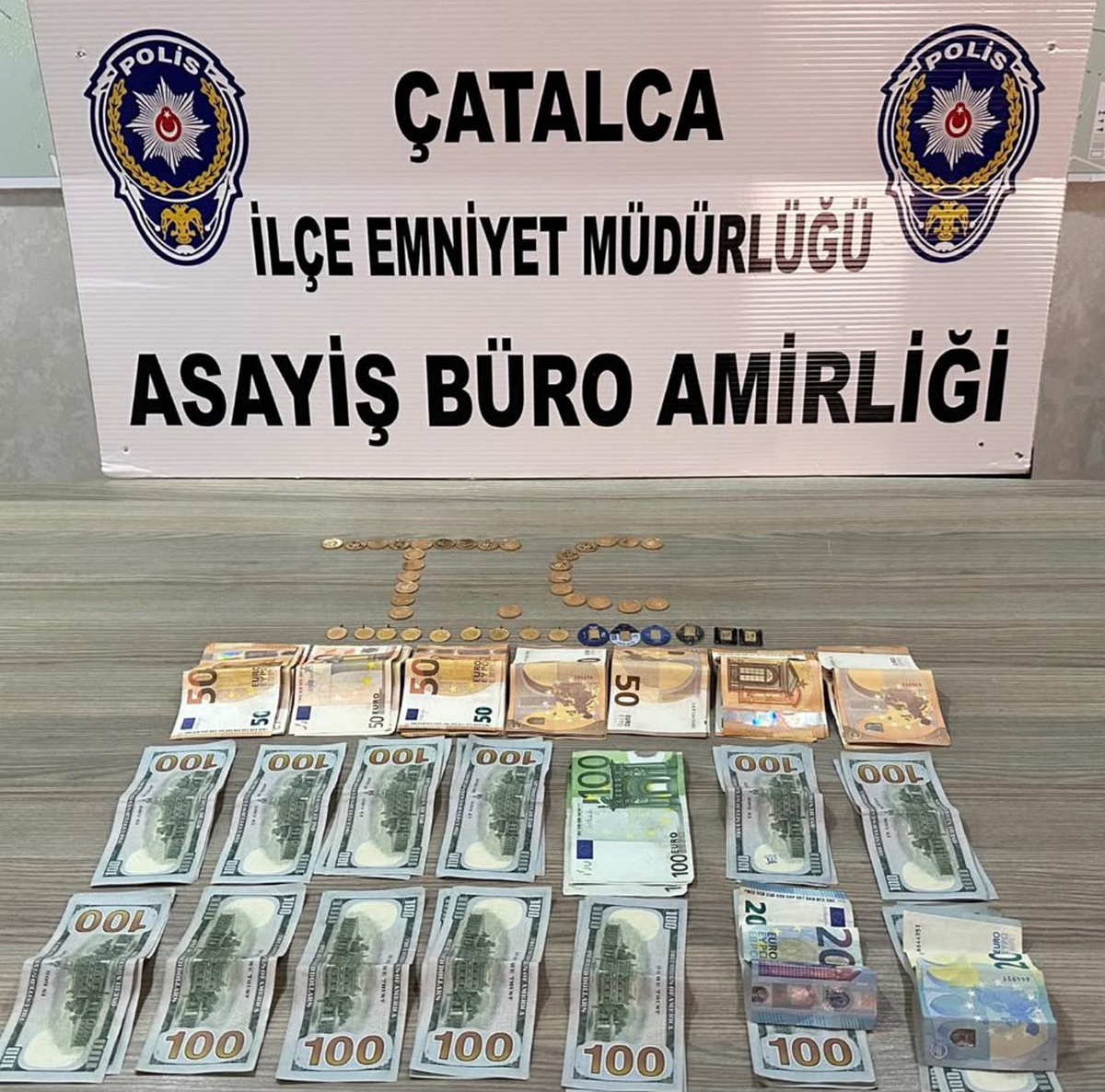 Dolandırıcı Mezarlıkta Yakalandı