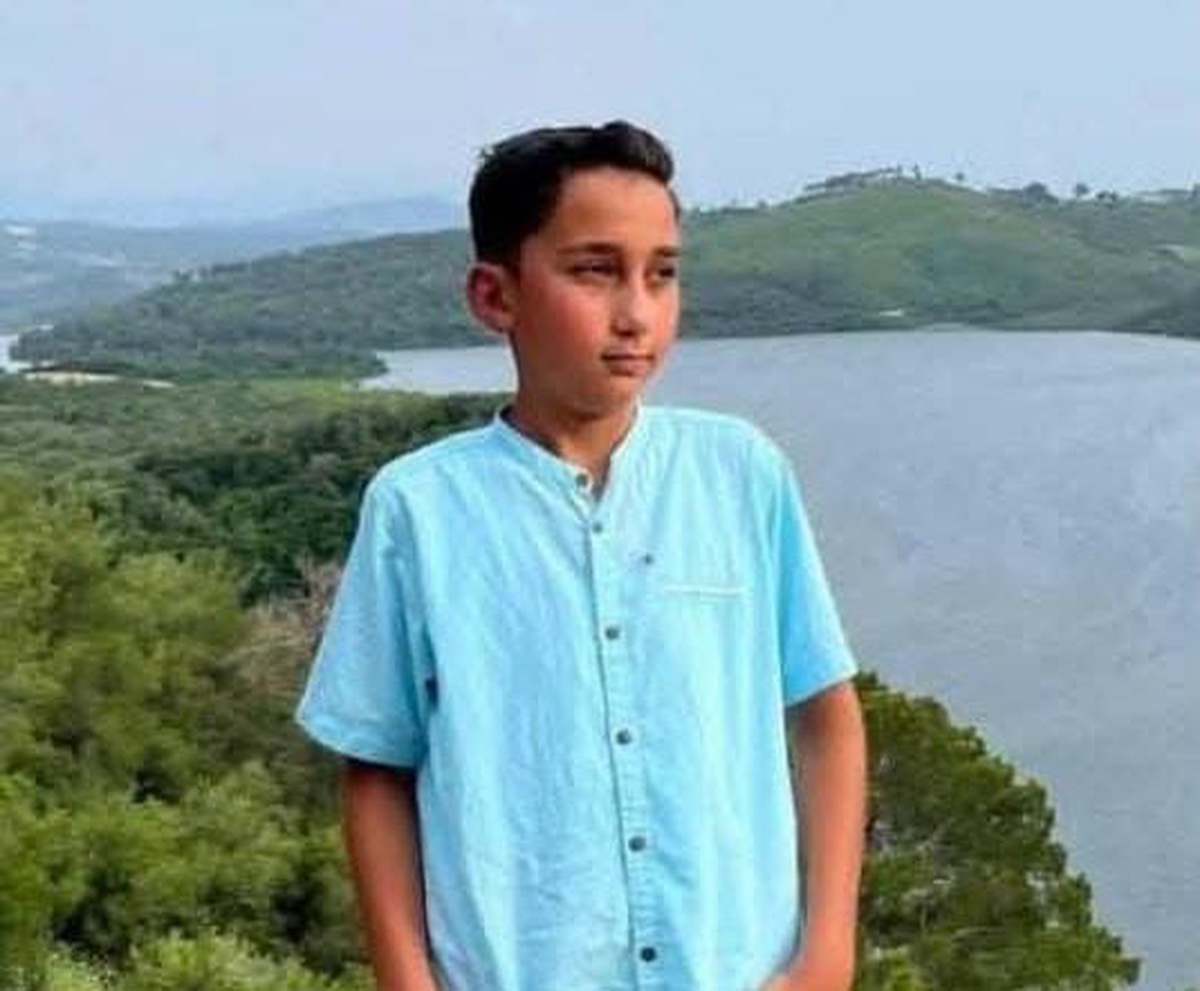 Damdan Düşen 12 Yaşındaki Çocuk Hayatını Kaybetti