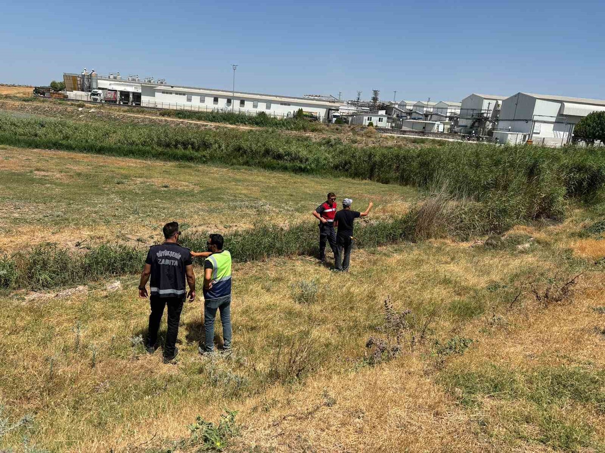 Tarım arazisine kaçak foseptik deşarjı suçüstü yakalandı