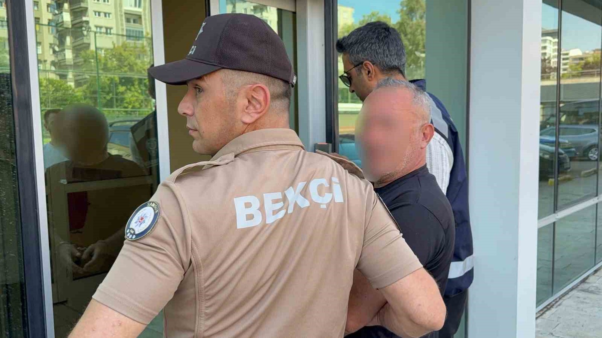 Baba, Oğlunun Burnunu Kırmaktan Gözaltına Alındı