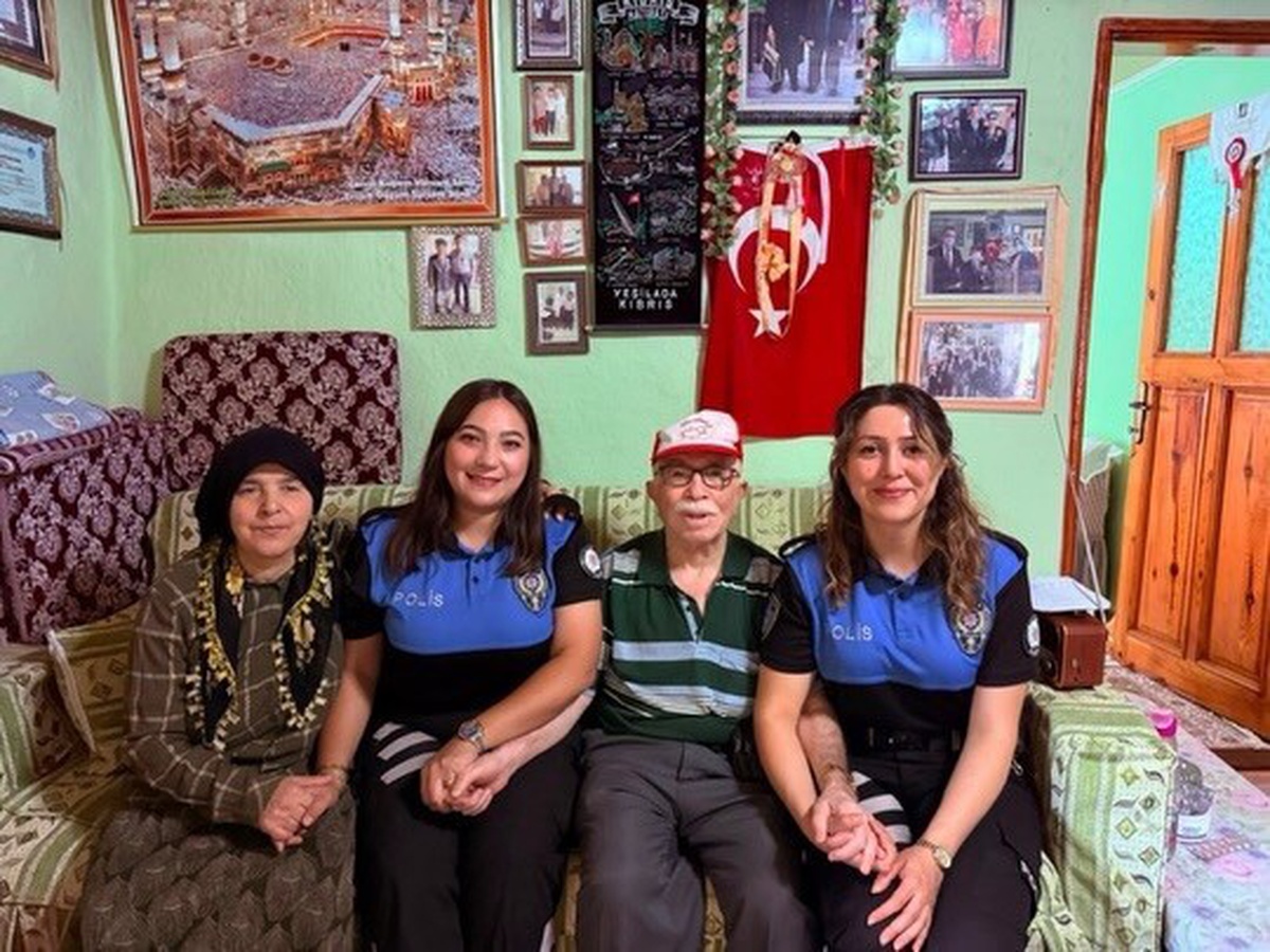 Polis ekiplerinden gazilere vefa ziyareti