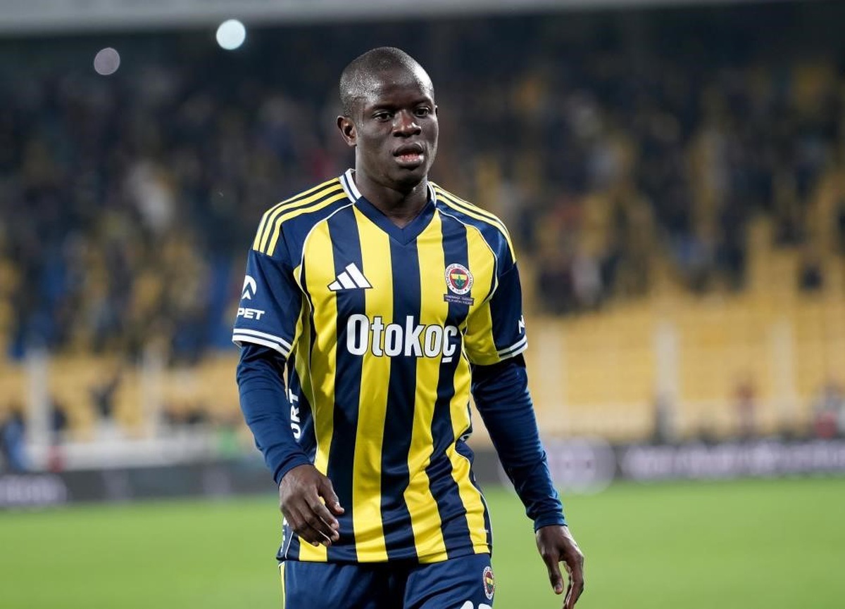 Kante Takıma Döndü, Cherif Dışarıda