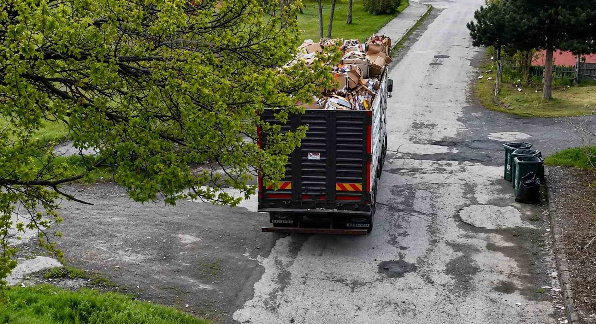 EBYÜ\'de 76 Ton Atık Geri Dönüşüme Kazandırıldı