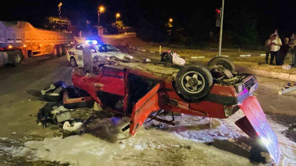 Tokat\'ta Trafik Kazası: 2 Yaralı