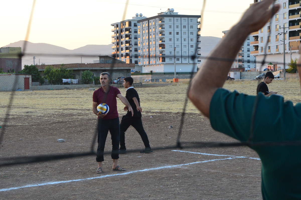 Çınarcık\'ta Voleybol Keyfi