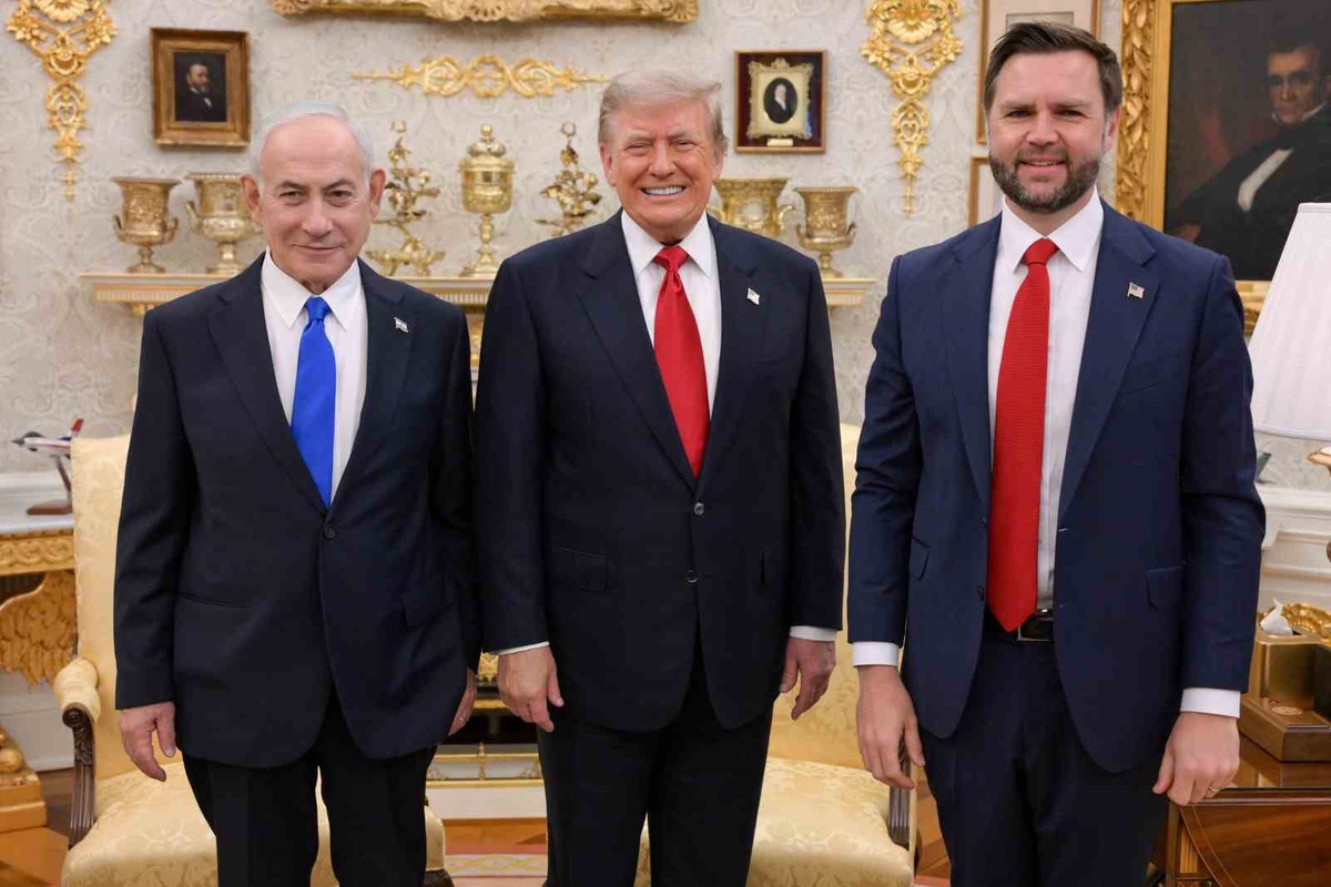 Trump ve Netanyahu\'dan ilk yüz yüze görüşme