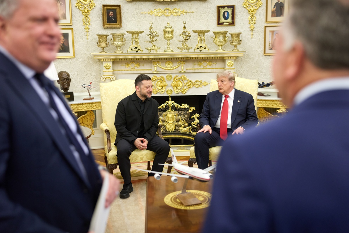 Trump ve Zelenskiy\'den Verimli Görüşme