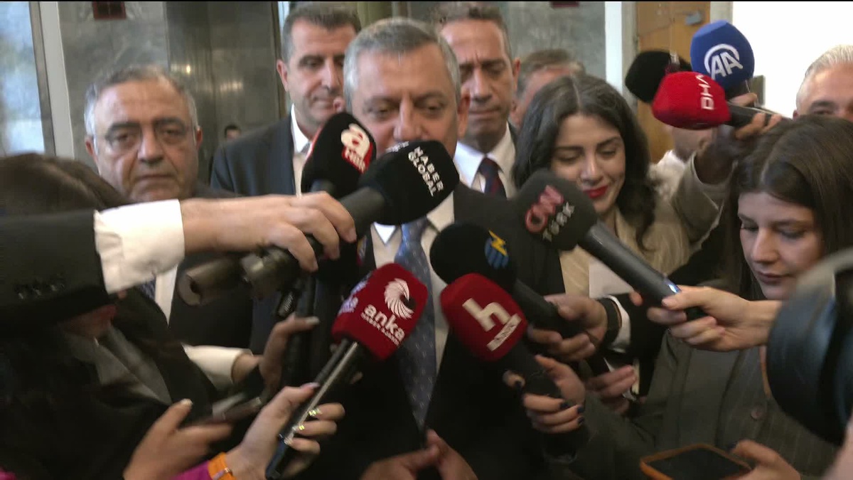 YENİ Parti kapalı grup toplantısı... Özgür Özel: “YENİ Parti kuruluşunu tamamlamıştır”