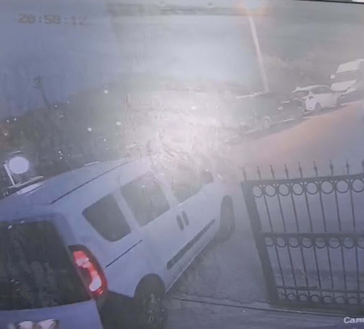 Çocuk Kapıya Sıkıştı, Aile Şikayetçi