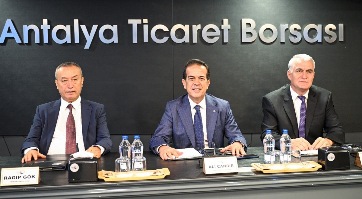 Antalya İhracatı Artıyor