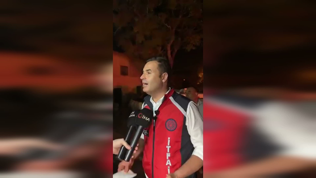 Balıkesir\'in Edremit, Gömeç, Burhaniye, Ayvalık ve Kepsut ilçelerinde yangın... Belediye Başkanı Akın: En büyük tesellimiz can kaybının yaşanmamış olması