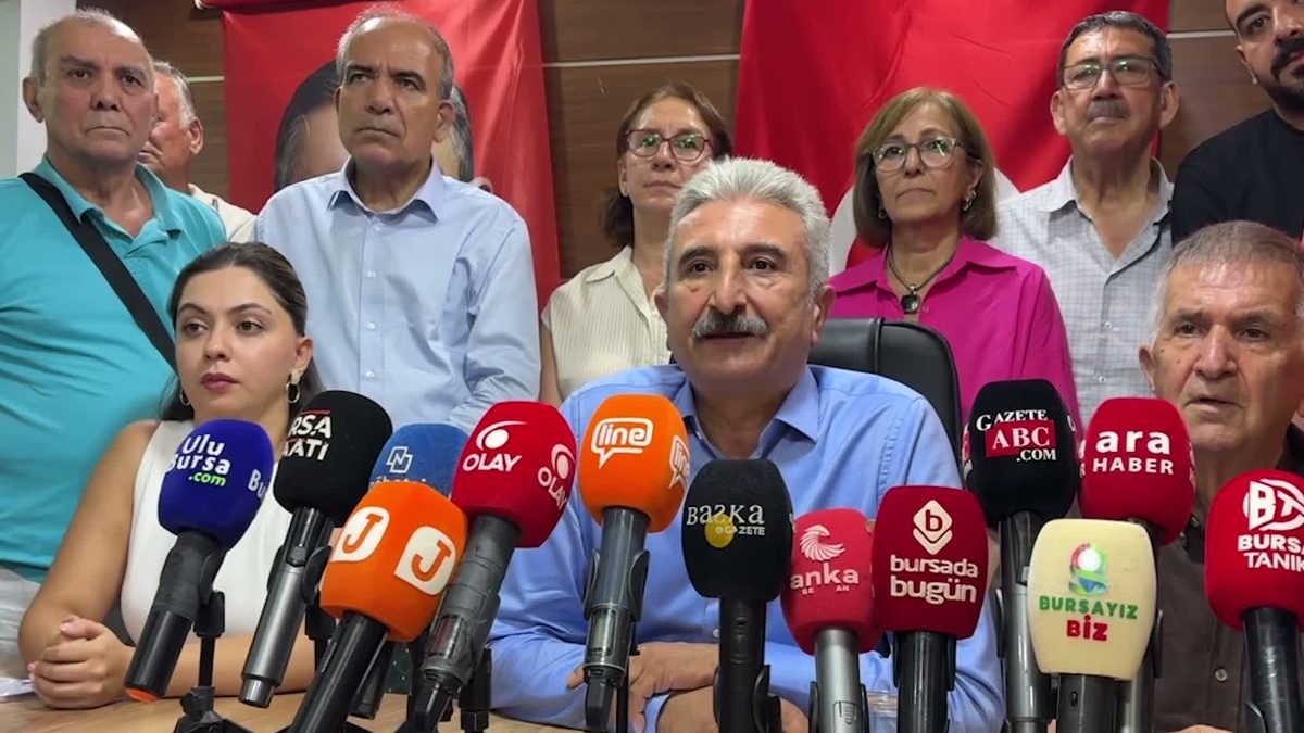 CHP\'den 17 İlçe YENİ Parti\'ye Geçti