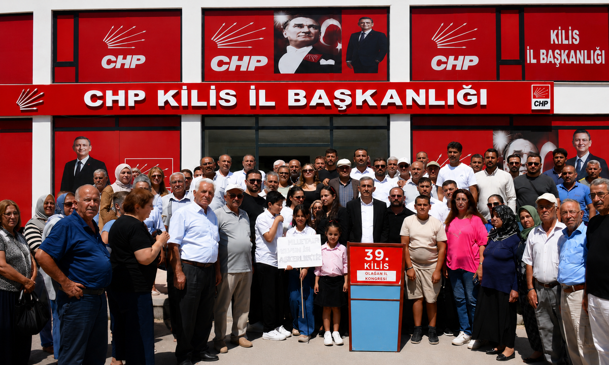 CHP Kilis İl Başkanı ve yönetimi, CHP\'den istifa ederek YENİ Parti\'ye geçti