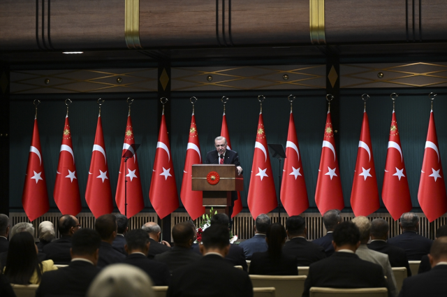 Erdoğan, Kabine sonrası tarih verdi! Terörsüz Türkiye süreci ile ilgili yasal düzenleme Meclis'e geliyor