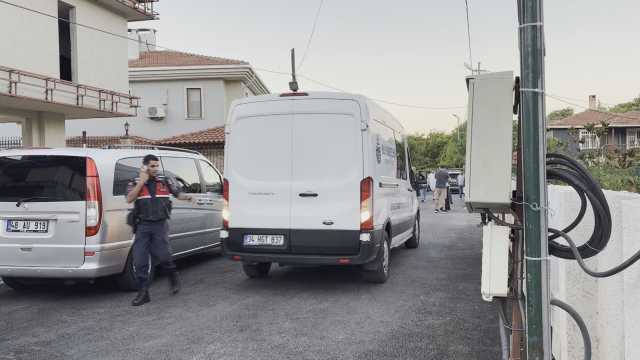 Evinde ölü bulunan şef Eren Kaşıkçı'nın cenazesi Adli Tıp morguna kaldırıldı