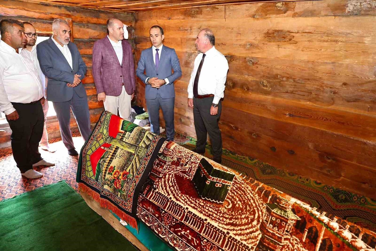 İskilip\'te Tarihi Camii Restorasyonu İncelendi