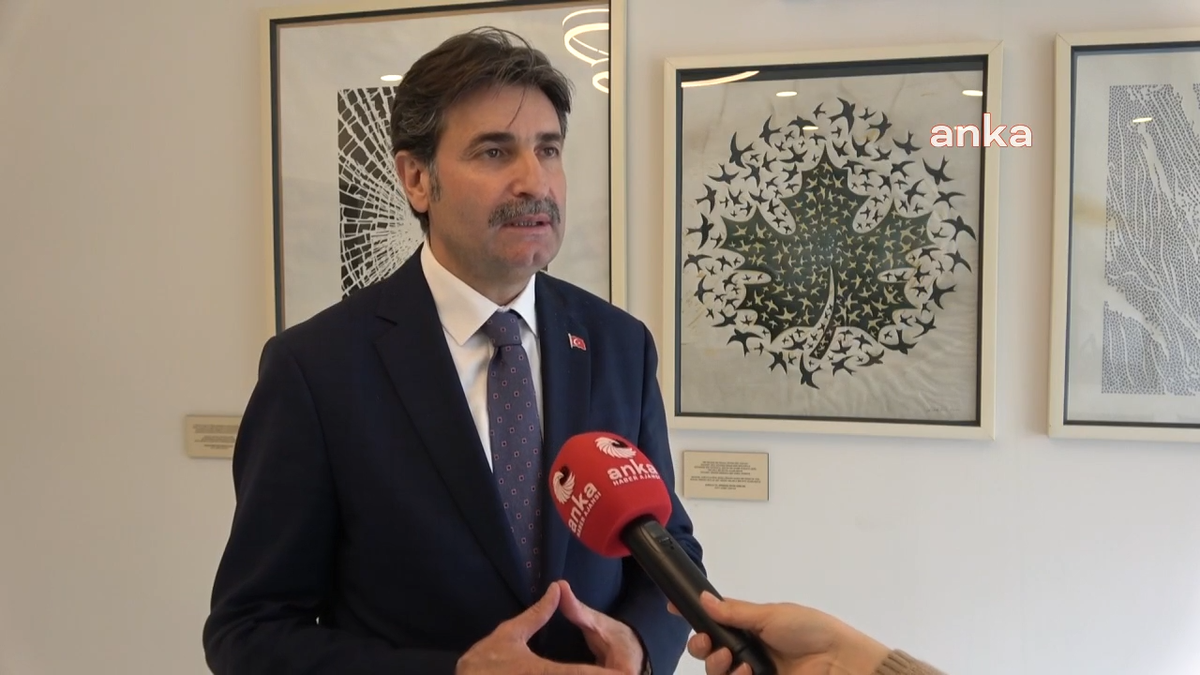 Gelecek Partili Ayhan Sefer Üstün\'den, Sinem Dedetaş\'ın gözaltına alınmasına tepki