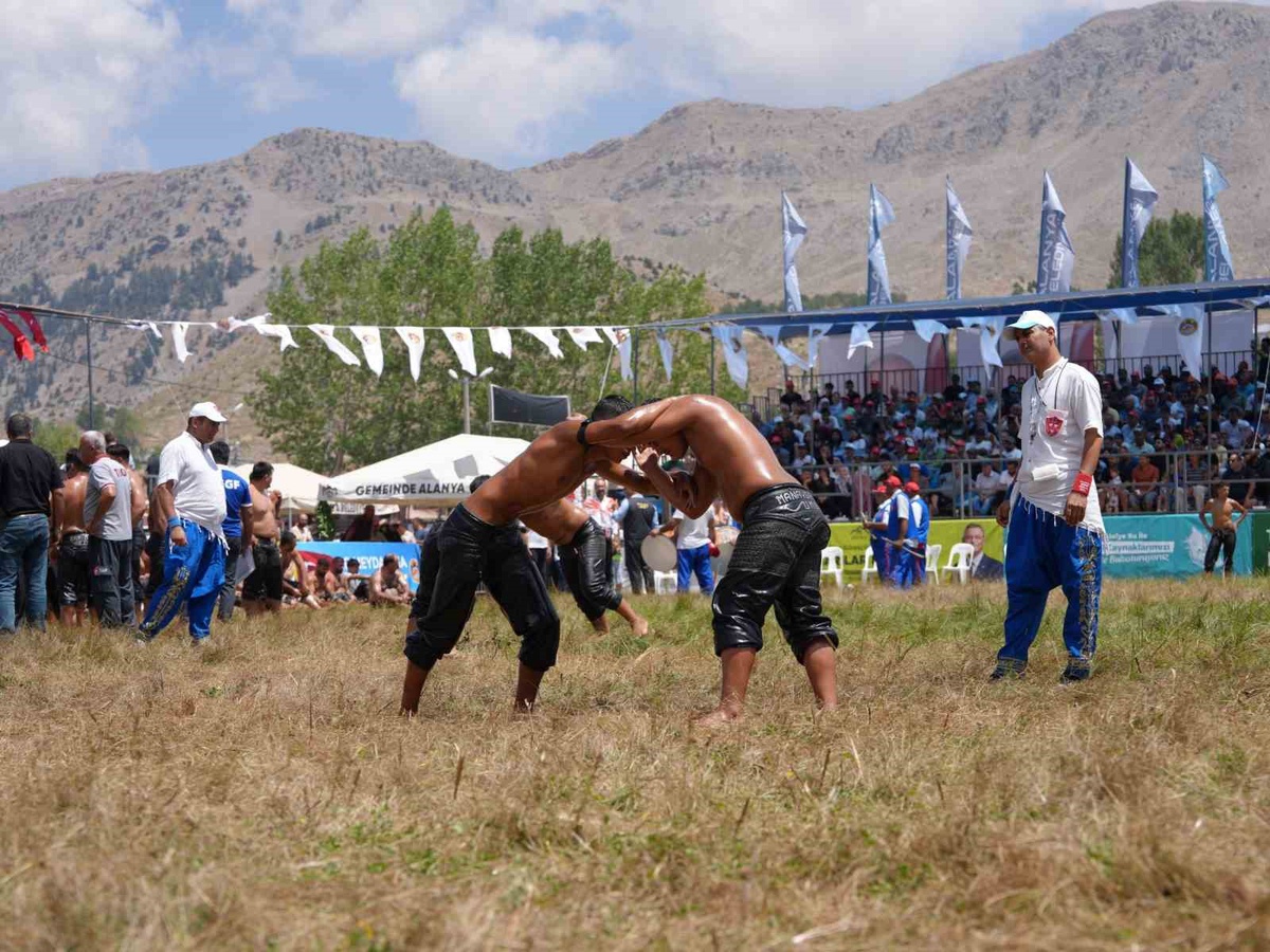 Geleneksel Gökbel Yağlı Pehlivan Güreşleri ve Festivali 30 Temmuz’da başlıyor